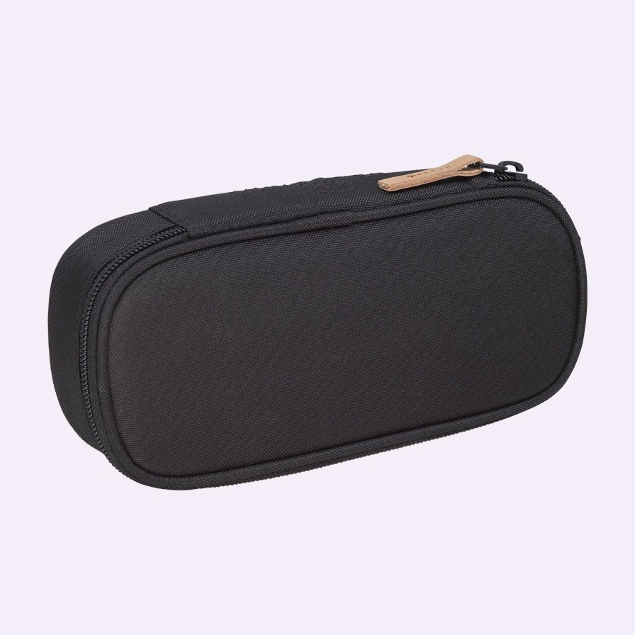 Ung / Student Beckmann | Ovalt Pennal, Black